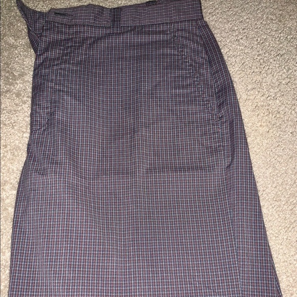 Cutter & Buck striped shorts - Picture 3 of 3